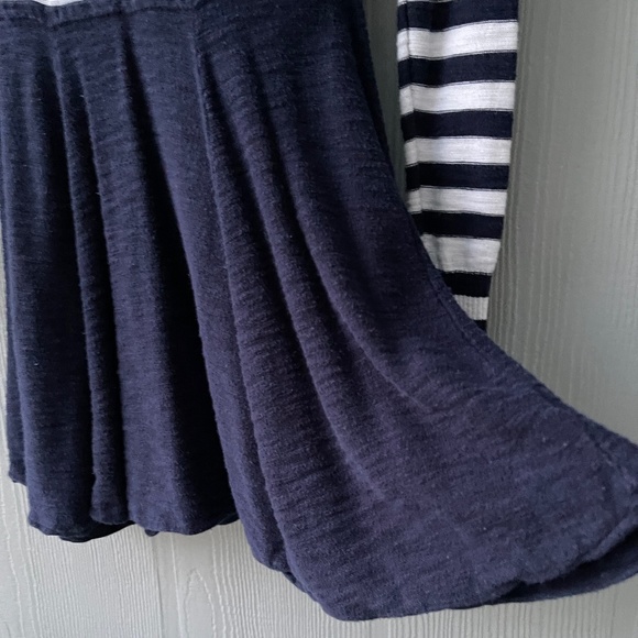 Express Women's Sweater Dress - Picture 4 of 11